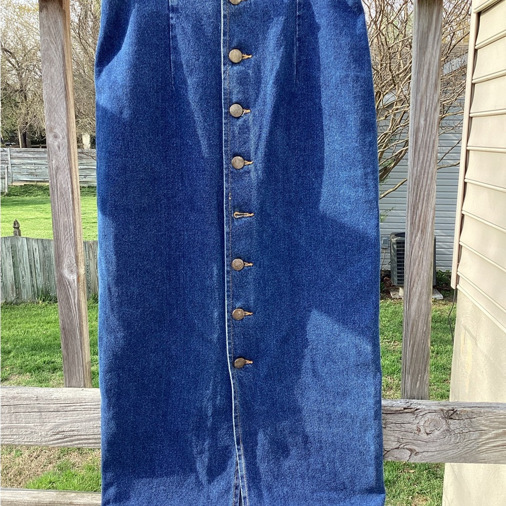 Blue Denim Button-Front Skirt